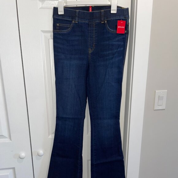 Spanx SPANXshape EveryWear Flare Jeans - Picture 1 of 6